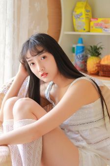 女性办公室正装
